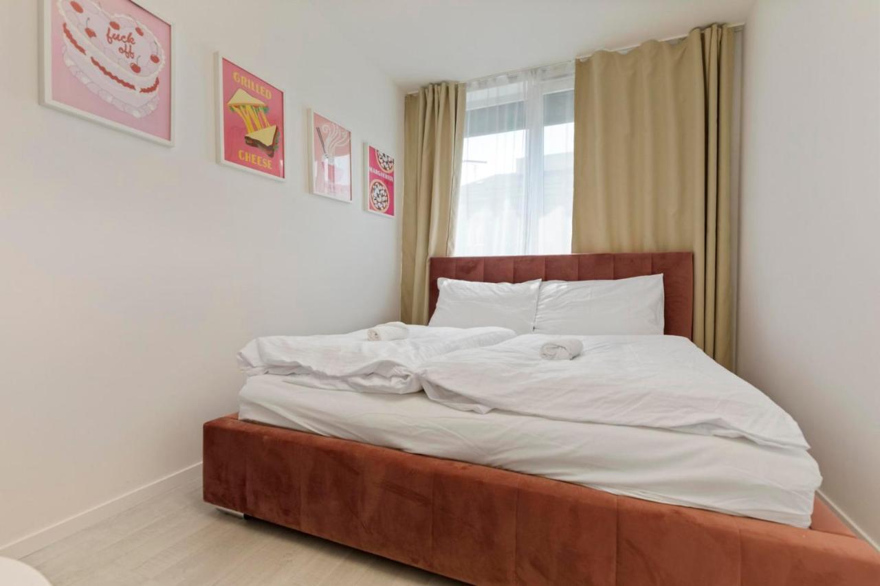 Apartmán Lam Pink - Jacuzzi - Ac - Ps4